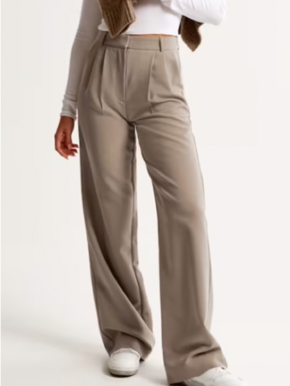 Abercrombie & Fitch Wide Leg Trousers in Taupe